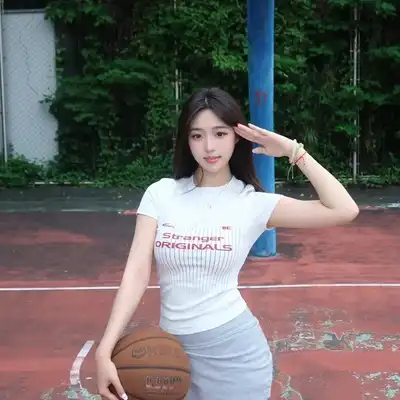 卢成